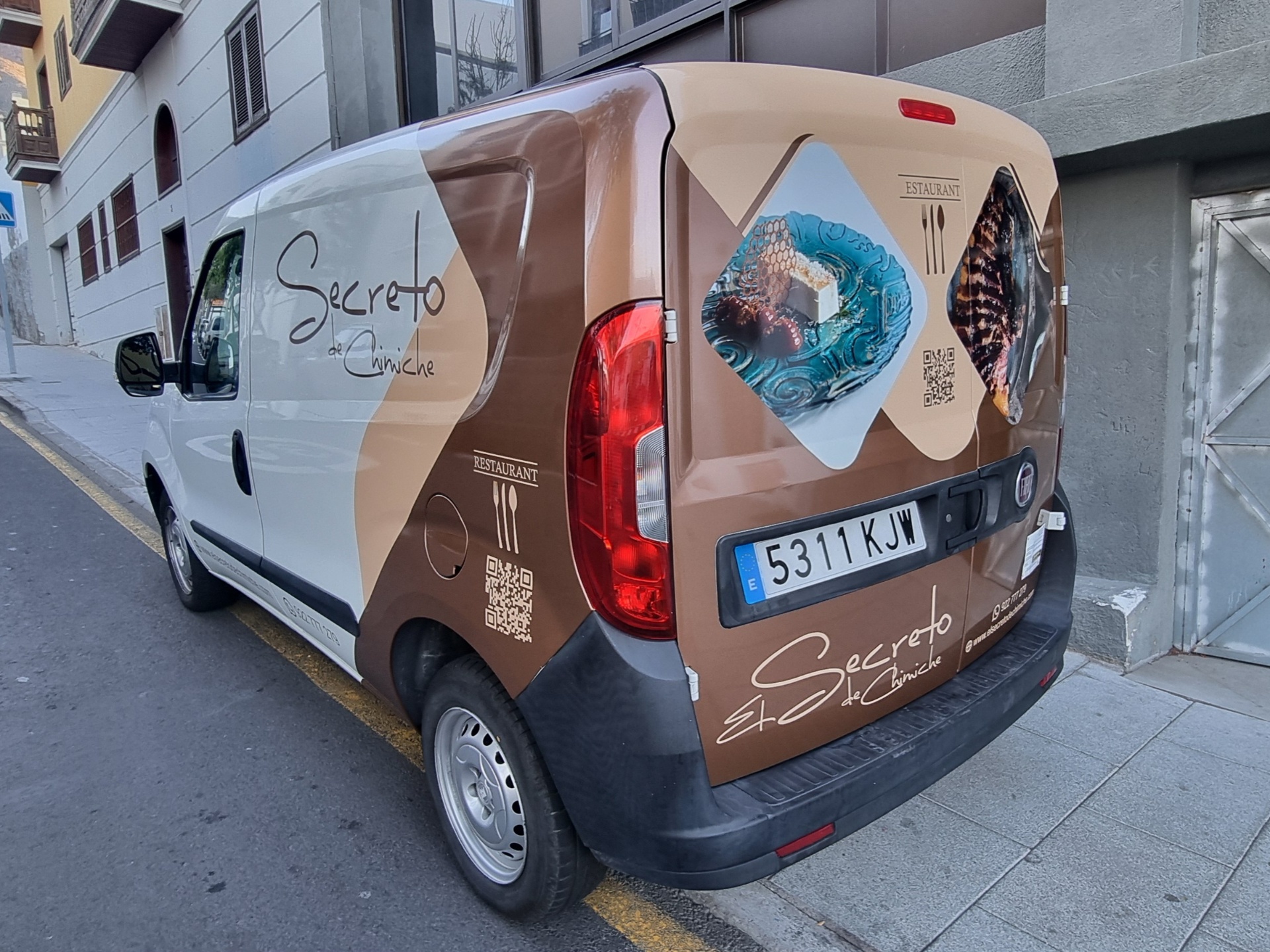 Secreto Restaurant Branding